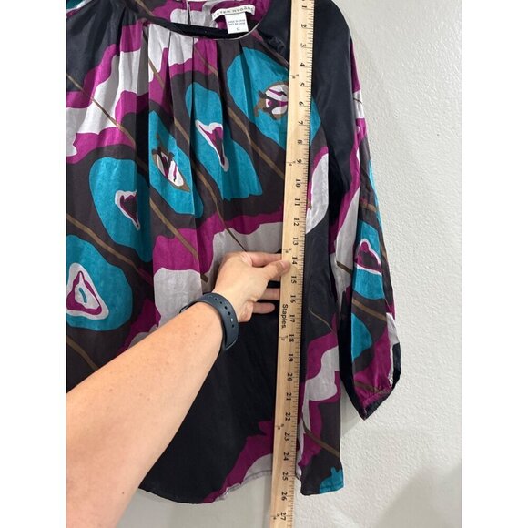 Peter Nygard Blouse Womens Colorful Print Silk Size 12 slip on boho top - Picture 3 of 8